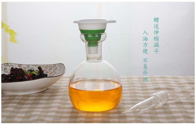Glass Oil Pot Household Oil Bottle Kitchen Supplies Seasoning Bottle with Lid Oil Vinegar Bottle Glass Oil Pot Pot detail