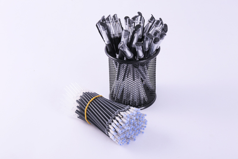 Office Supplies European Standard Gel Pen Plastic Signature Pen Student Black Water-Based Pen 0.5mm Bullet Tip Exam Pen detail