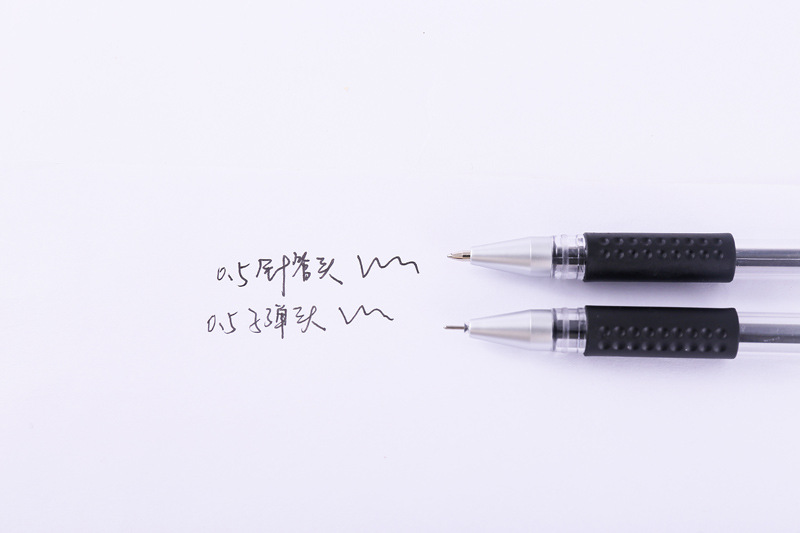 Office Supplies European Standard Boxed Gel Pen Bullet Tip Plastic Signature Pen 0.5mm Black Pen Stationery Wholesale detail
