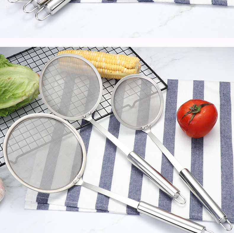 Stainless Steel Oil Separator Filter Spoon Kitchen Tool for Scooping Out Oil Residue and Foam,Strainer Spoon with 80 Mesh and 100 Mesh Filters detail
