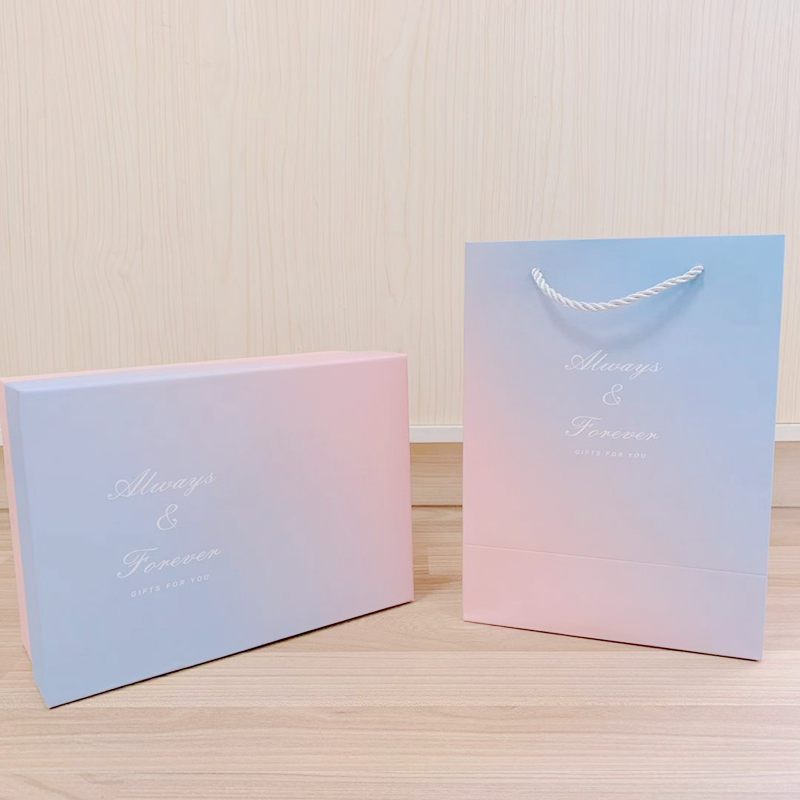 Spot wholesale rectangular gradient gift box set creative gift box small satchel packaging box gift box color box