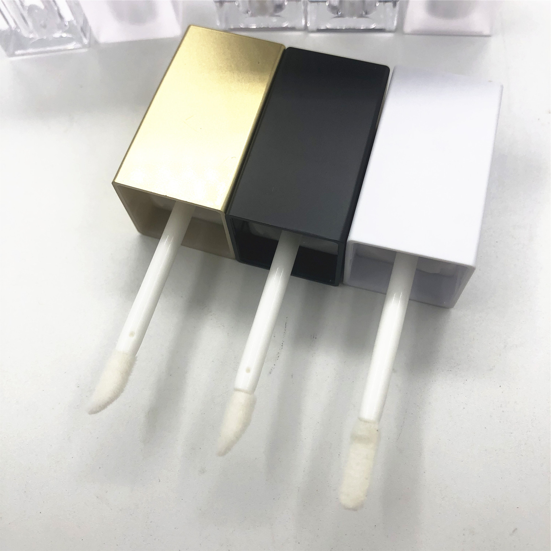 in stock Printable Square White Frosted Square Tube Golden Lip Gloss Lipstick Tube Lip Glaze Tube Writer 5ml detail
