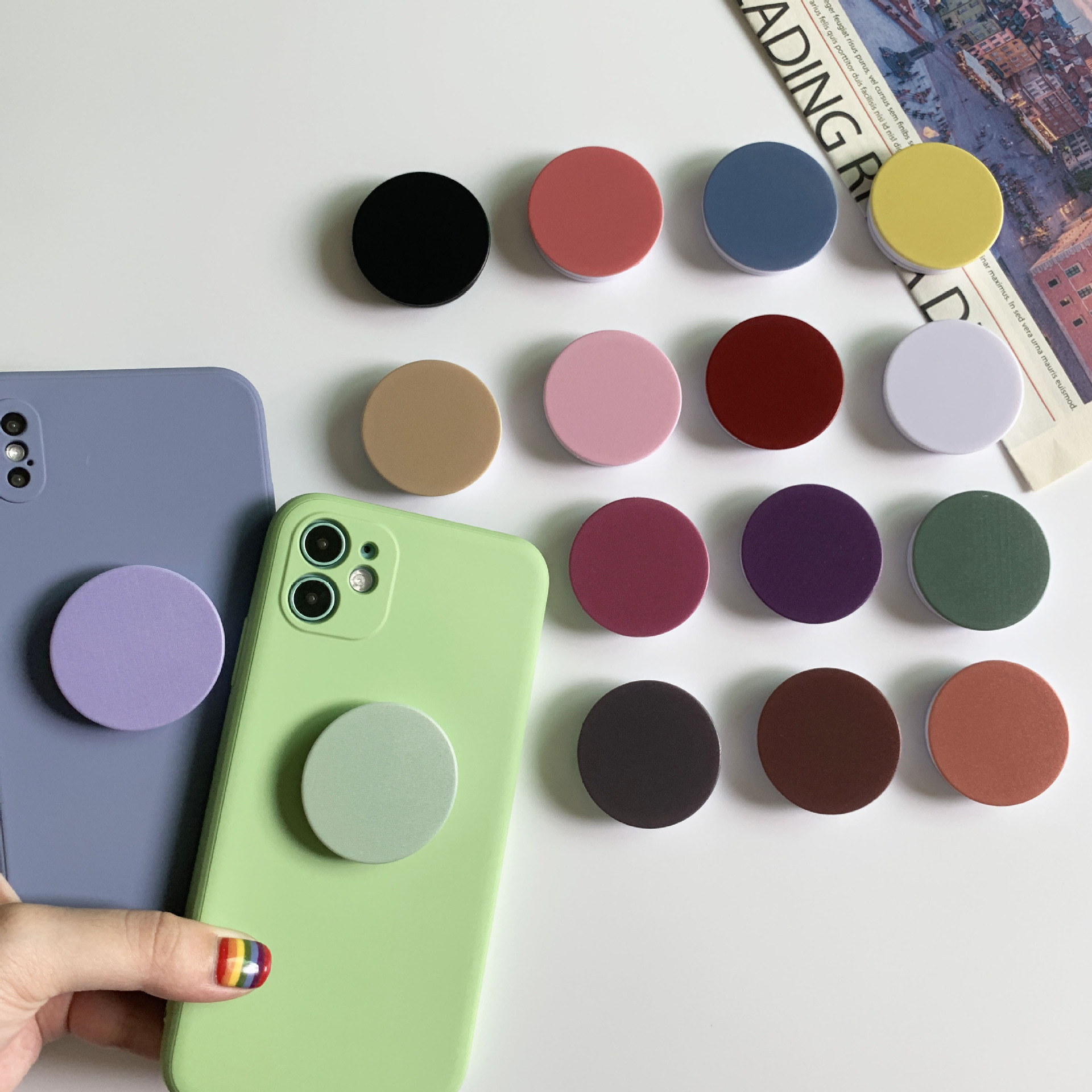 New Mobile Phone Holder Solid Color Cartoon Multifunctional Rotatable Foldableing Desktop Lazy Air Bag Holder Wholesale Logo